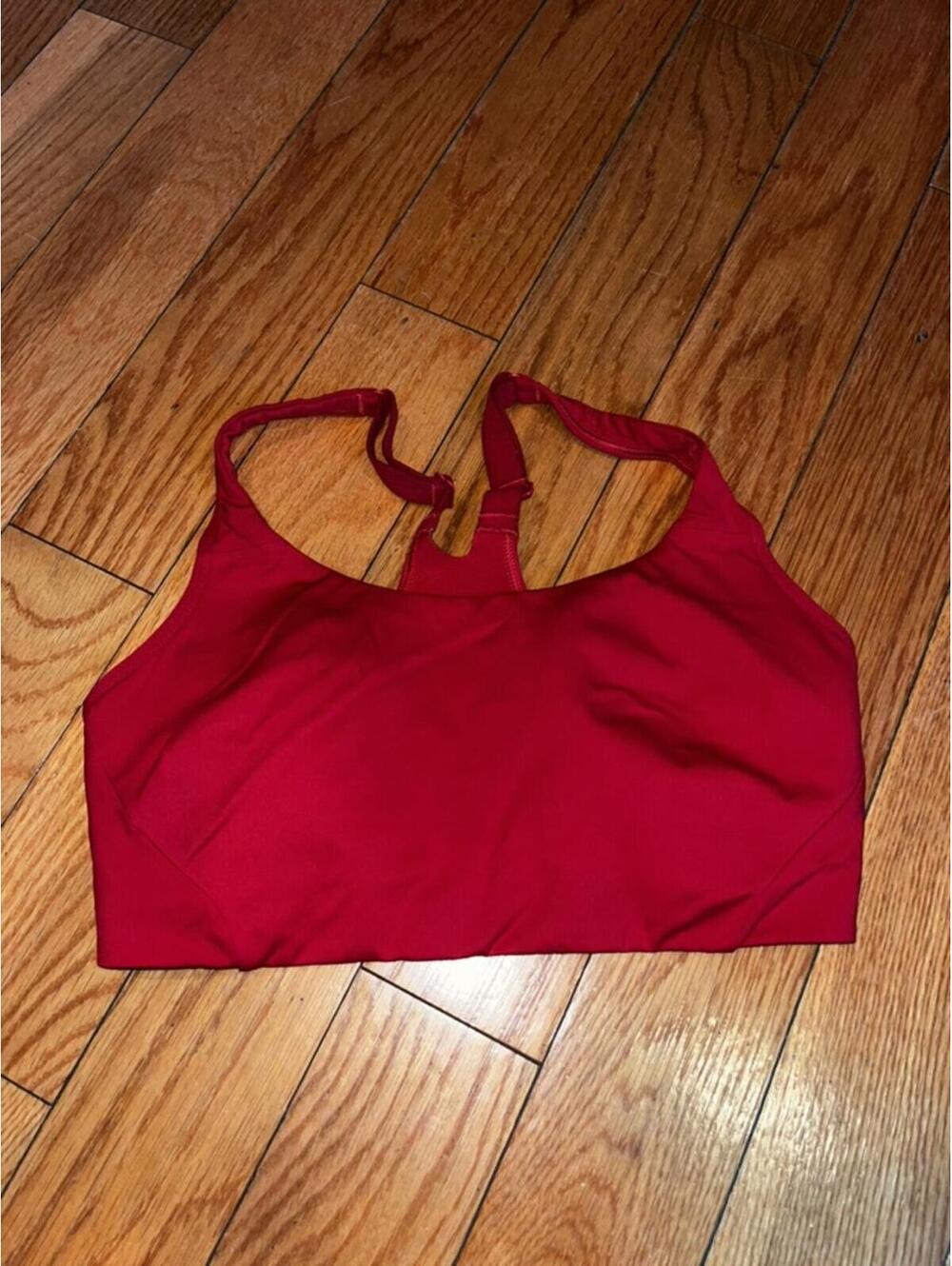 lululemon red sports bra